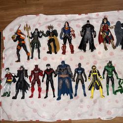 x18 DC Multiverse McFarlane 7’ Figures Lot *Read Description 