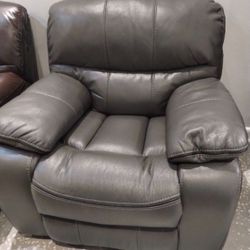 All reclining chairs now only $399. Easy no credit check financing and same-day delivery available.