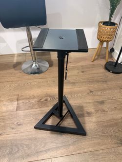 Ultimate Support JS-MS70 JamStands Studio Monitor Speaker Stands – Pair