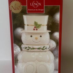 Lenox SNOWMAN STACKABLE BOWLS. SET OF 3
