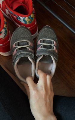 Carters Girl Shoes 9.5