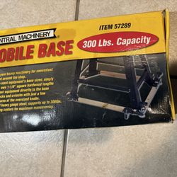 Central Machinery Mobile Base – 300 lb Capacity