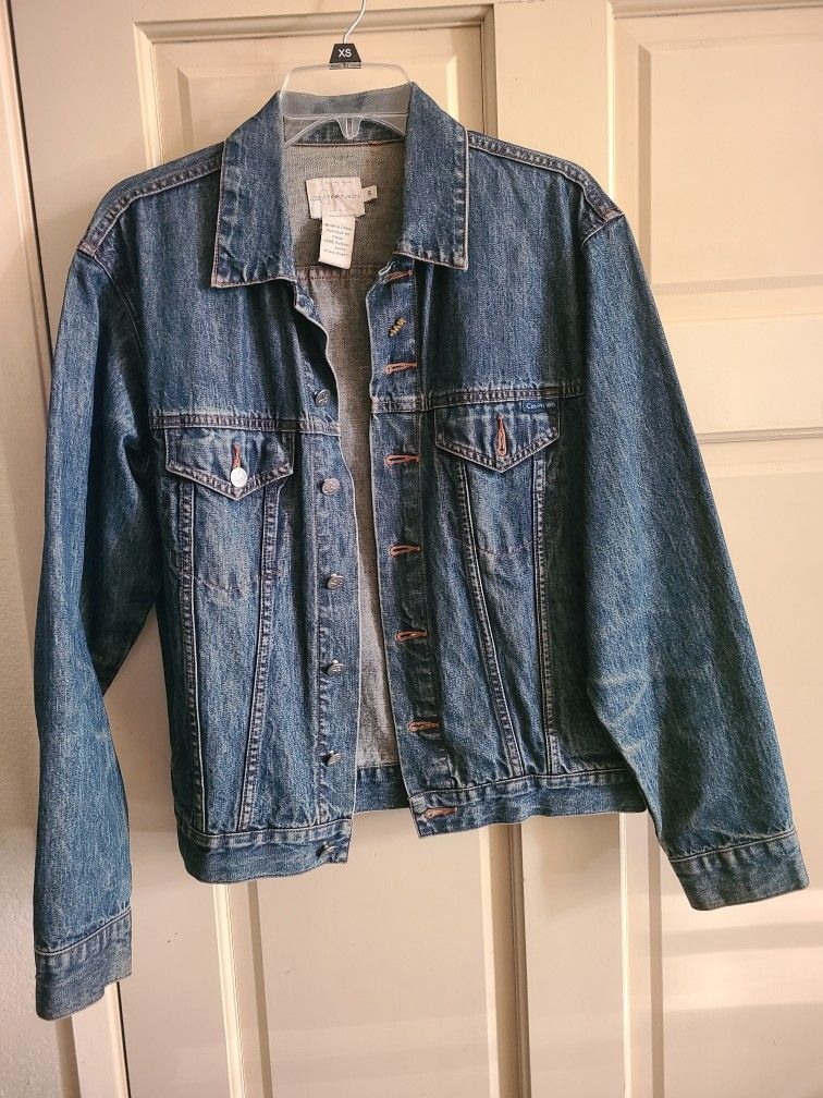 Women's Denim Jacket ( Calvin Klein And Levi's) Size L $15 EACH