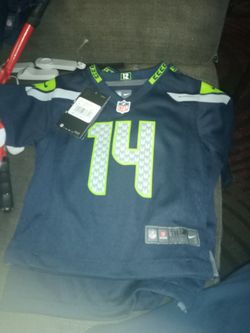 Official NFL Seahawks Kids Jersey , Size 18 Months Asking Half Price