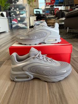 Men's New Nike Air Max Fire Shoes Sneaker - Wolf Grey - Size 8