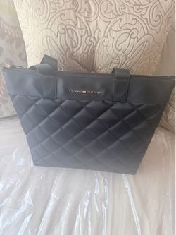 Tommy Hilfiger women’s black Bag !!!