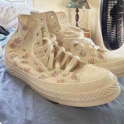 Women’s Floral Converse Shoes 