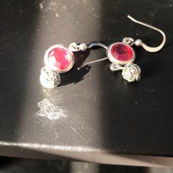 silver and pinkish red