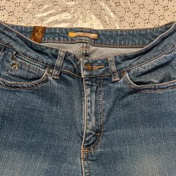Aura Jeans