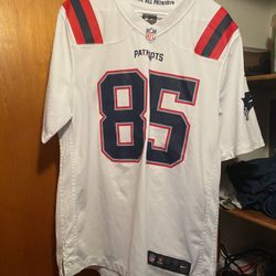 Hunter Henry Large
