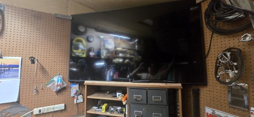 65" Vizio