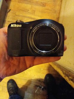 Nikon Coolpix Compact Digital Camera