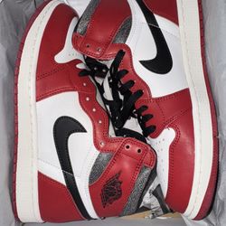 New Men’s Size 9.5 Jordan 1 High Chicago Lost & Found