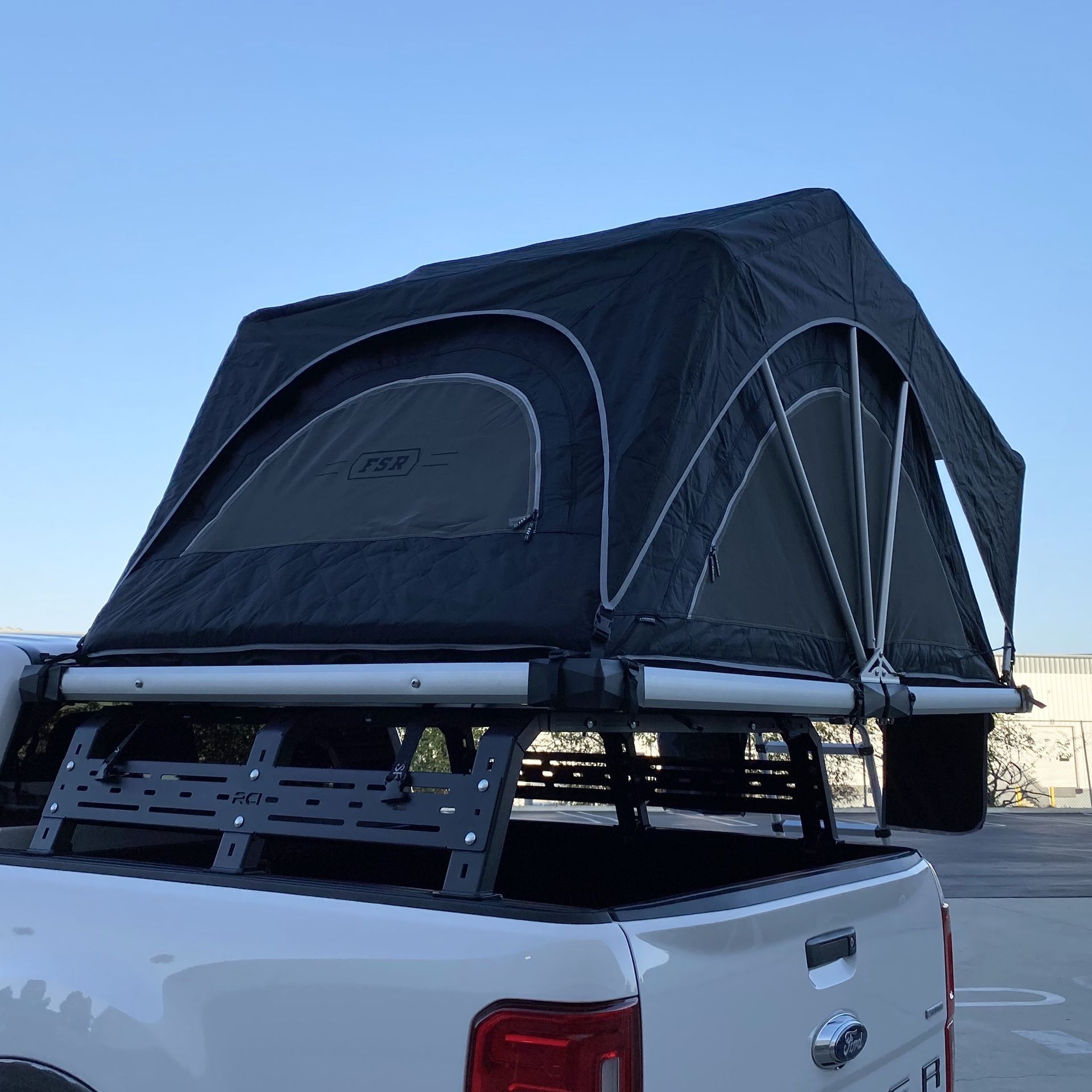 Freespirit Recreation Rooftop Tent High Country Series 55” Premium (Tri-Layer)