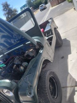 Cage [jeep]