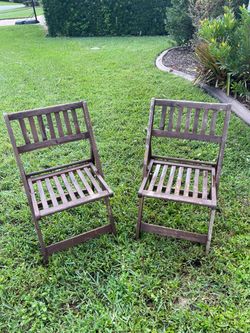 Wooden Folding Outdoor Chairs – Set of 2