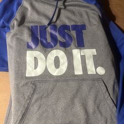 Nike Hoodie size M