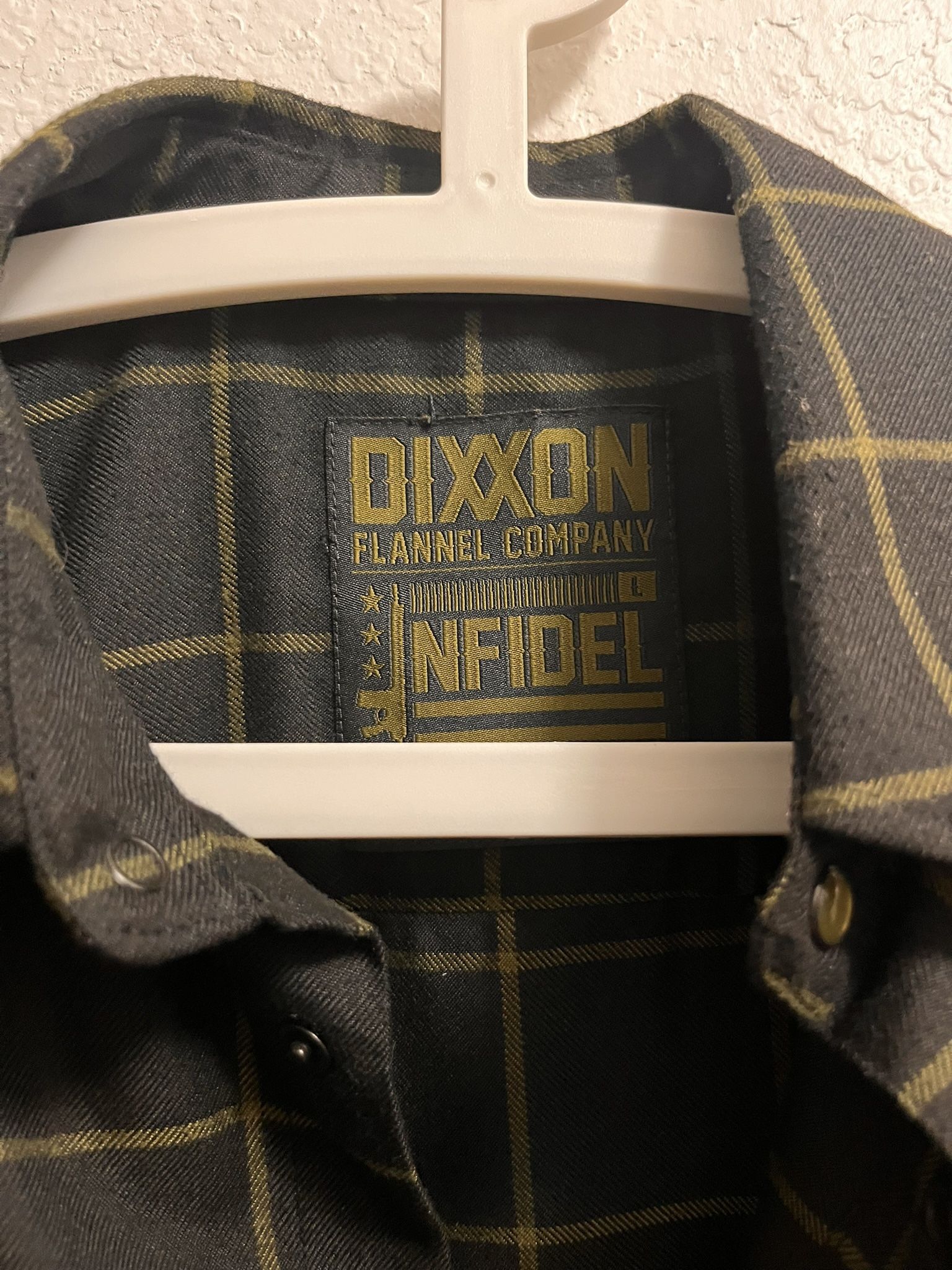 Dixxon Flannel Co. “Infidel” — Men’s Size LARGE $45