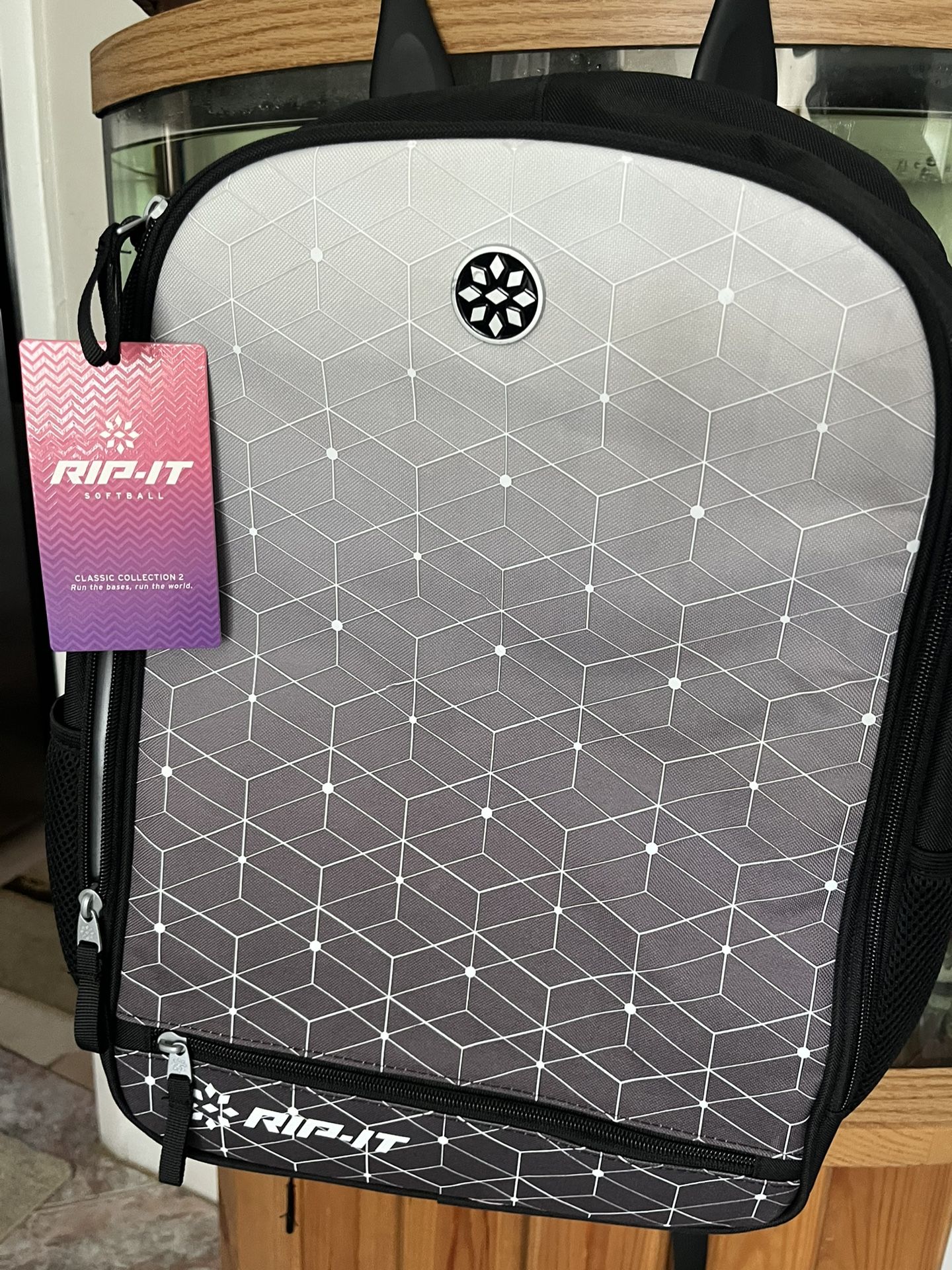 NWT- Rip -it Softball Bag Backpack