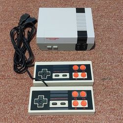 Plug and play game console 