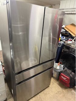 Samsung four doors refrigerator 23 cu ft stainless steel