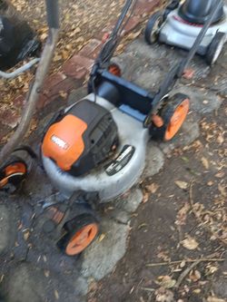 Electric mower