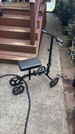 Knee scooter
