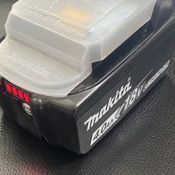 MAKITA  18V. LXT LITHIUMION HIGH CAPACITY BATTERY 4.0 AH NEW WITH FUEL GAGE NEW $60 FIRM FIRM 