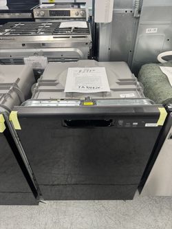 GE 24” Front Control Black Dishwasher 