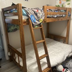 Bunk Bed 