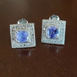 10k Tanzanite And Diamond Earrings 