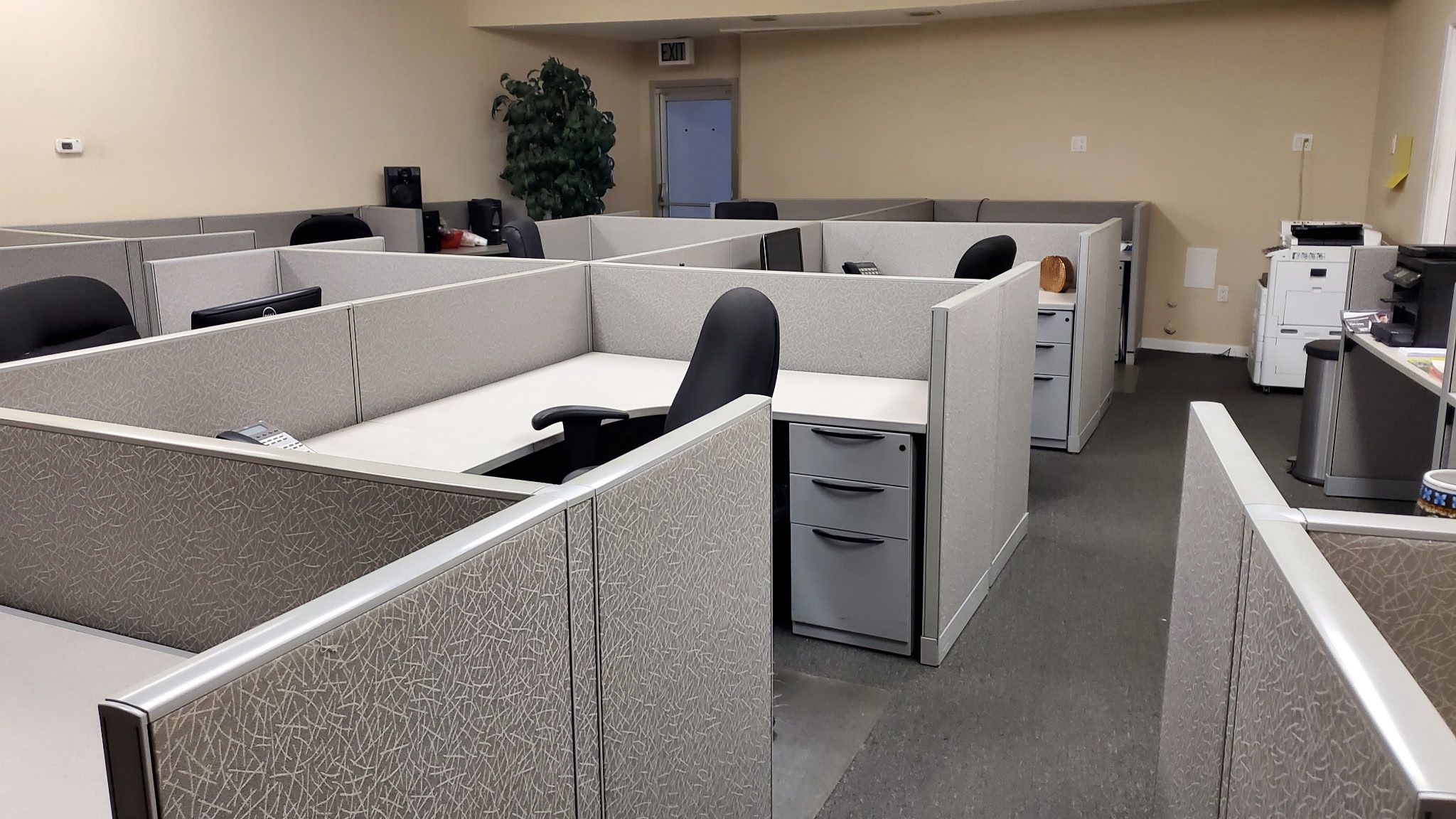 β¨ Office Cubicles / Workstations for Sale β Great Condition! β¨