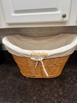 Wicker Laundry Basket & Large and Small Muffin Tins