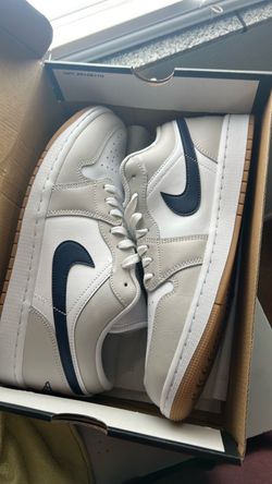 Air Jordan 1 low