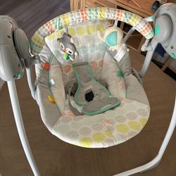 Baby Swing | With Music | Portable | Batteries included 