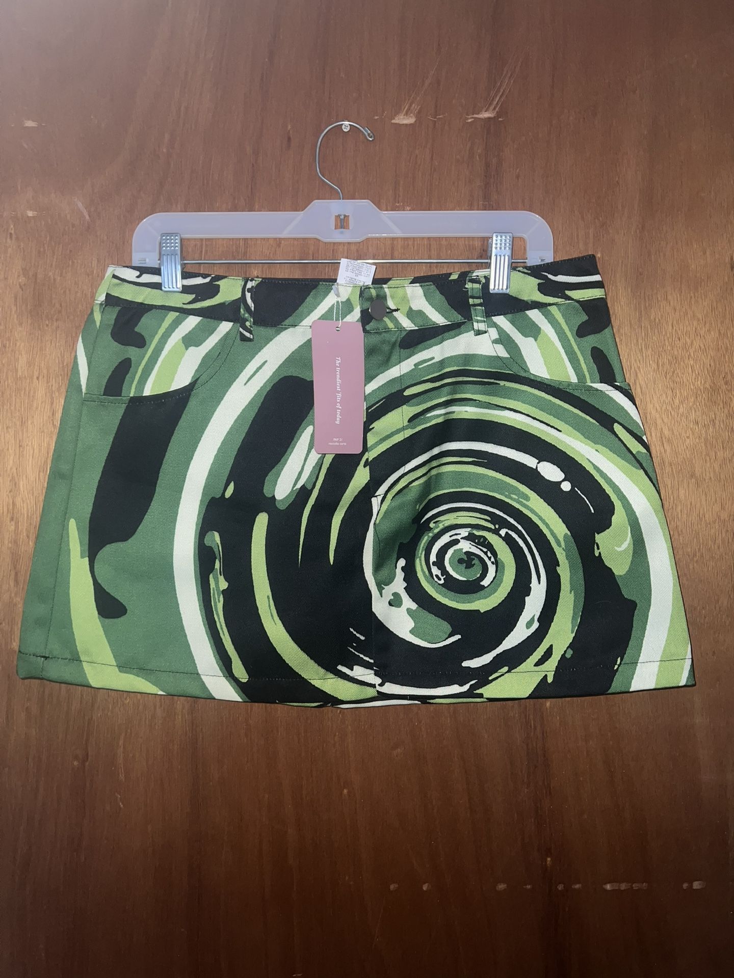 Women’s Skirt New