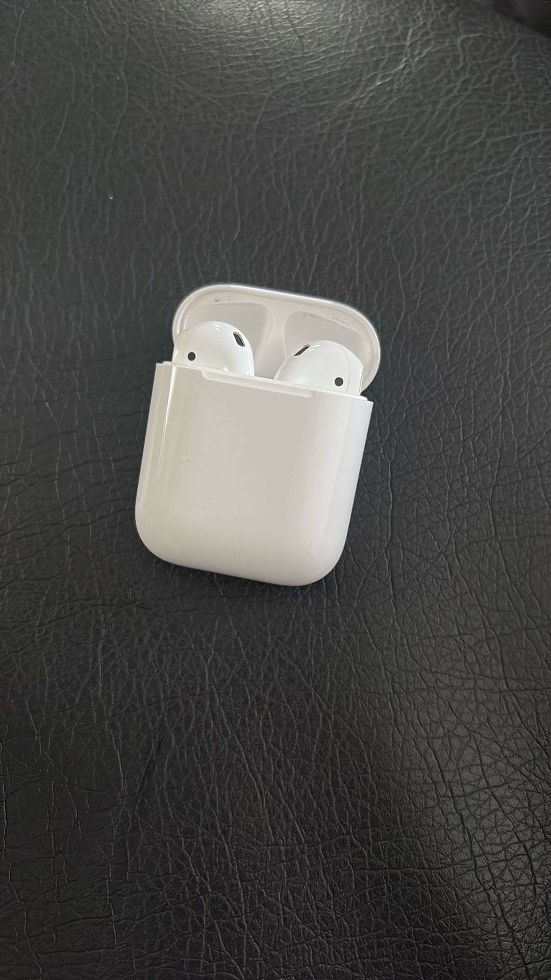 AirPods
