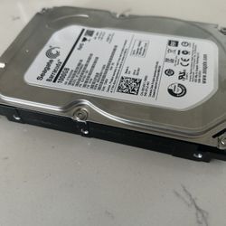  Seagate Barracuda ST1000DM003 1 TB SATA III 3.5 in Desktop Hard Drive in Miami. 