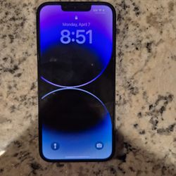 iPhone 14 