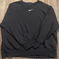 Nike Black Crewneck Sweatshirt