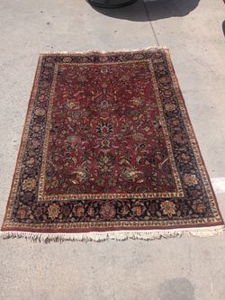 Vintage Rug. Great condition!