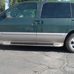 2002 Nissan Quest