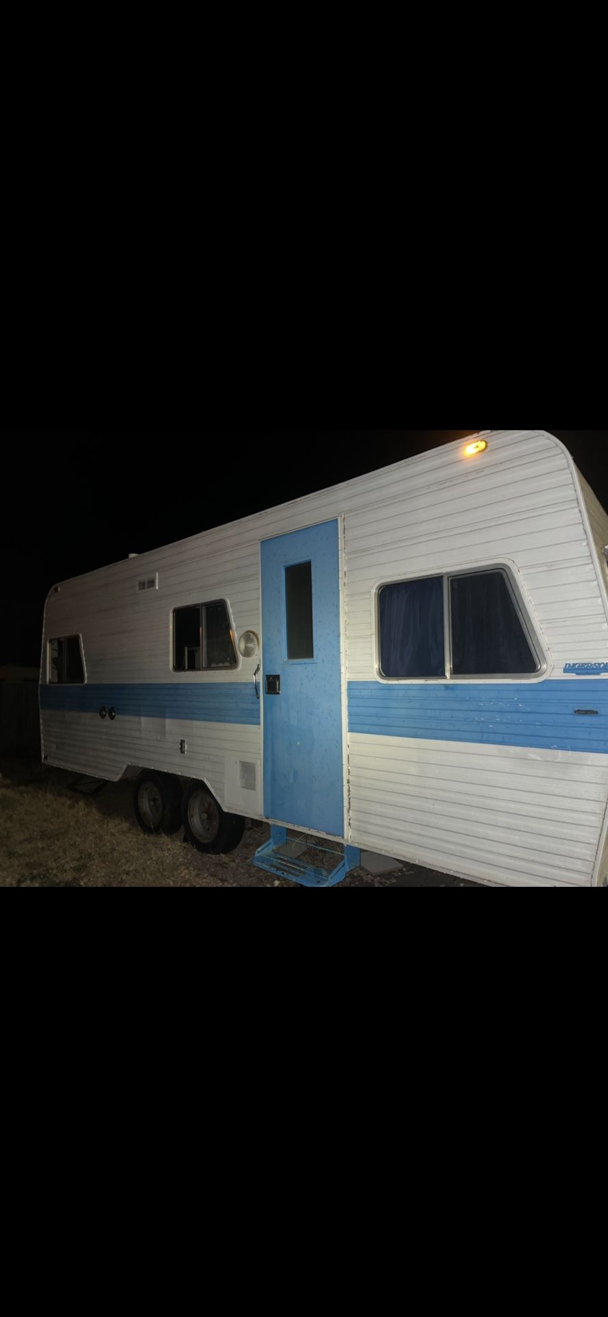 Camper