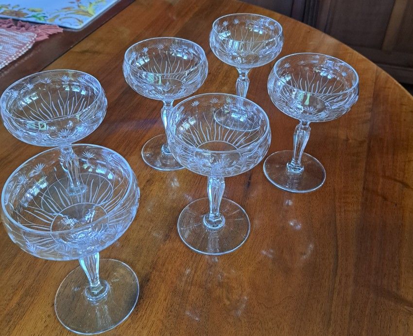 Beautiful Vintage Saucer Champagne Glasses