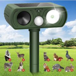 Solar Ultrasonic Animal Repellent, Deer Repellent Devices Waterproof with Motion Detection, Cat Repellent Outdoor Squirrel Skunk Rabbit Raccoon Dog Mo