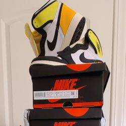 Jordan Retro 1 High "Volt" (Size 4.5Y & 5Y)