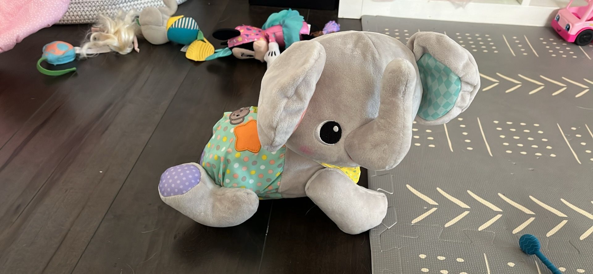 VTech Baby Explore and Crawl Elephant