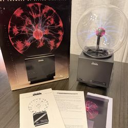 Vintage “Eye of the Storm” Plasma Lightning Ball – Original Box & Manual Included