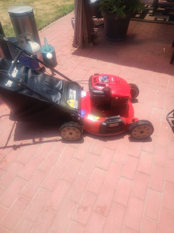 Troy-Bilt Lawn Mower