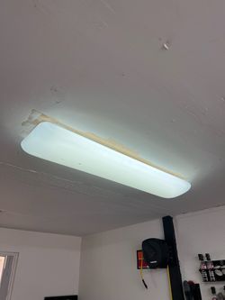 Fluorescent Tube Garage Fixture With Bulbs